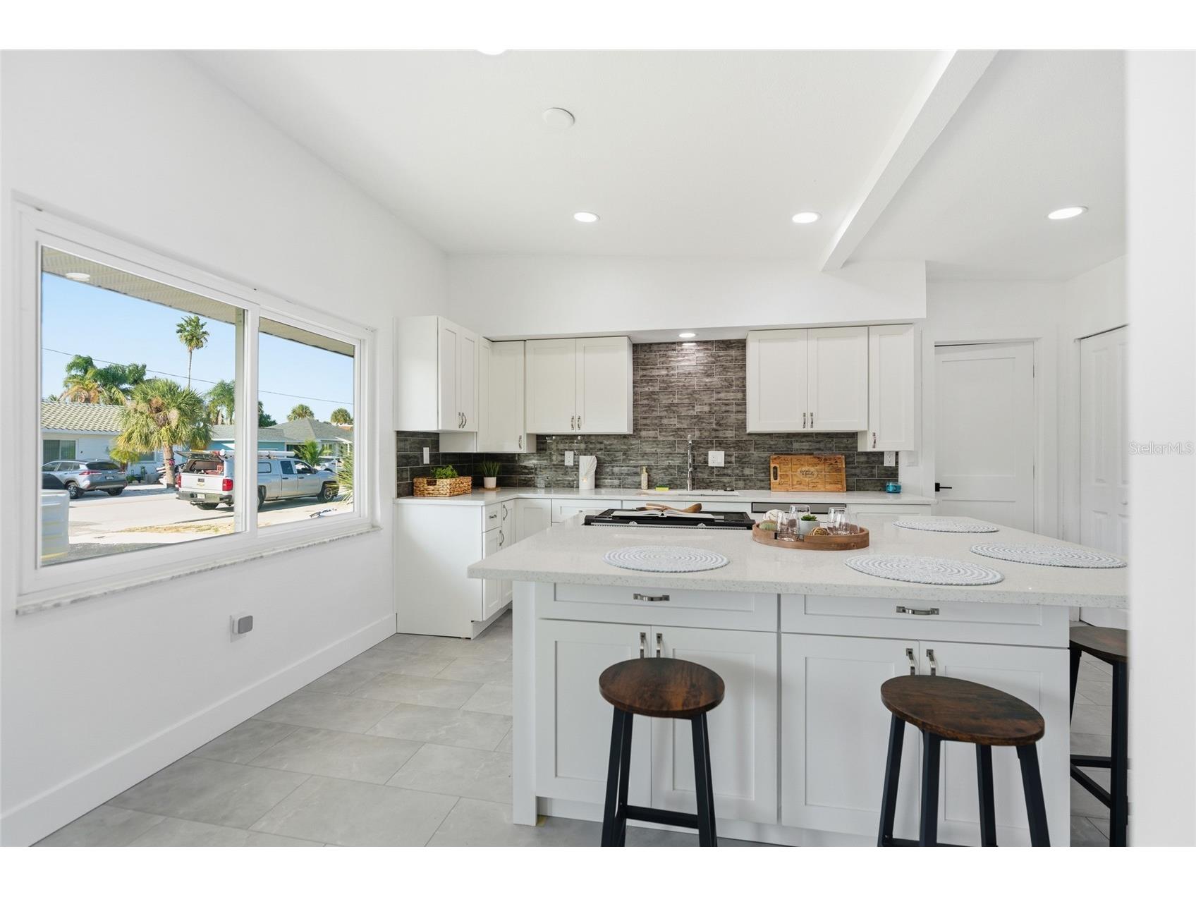 450 81st Avenue Saint Pete Beach FL 33706 A4662091 image8