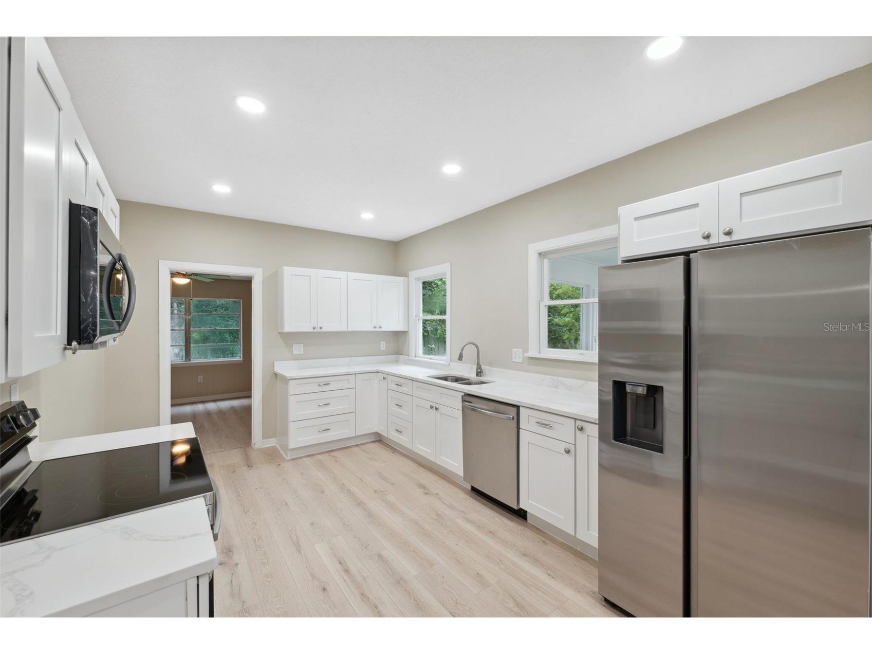 450 Avenue B NE Winter Haven FL 33881 TB8448756 image7