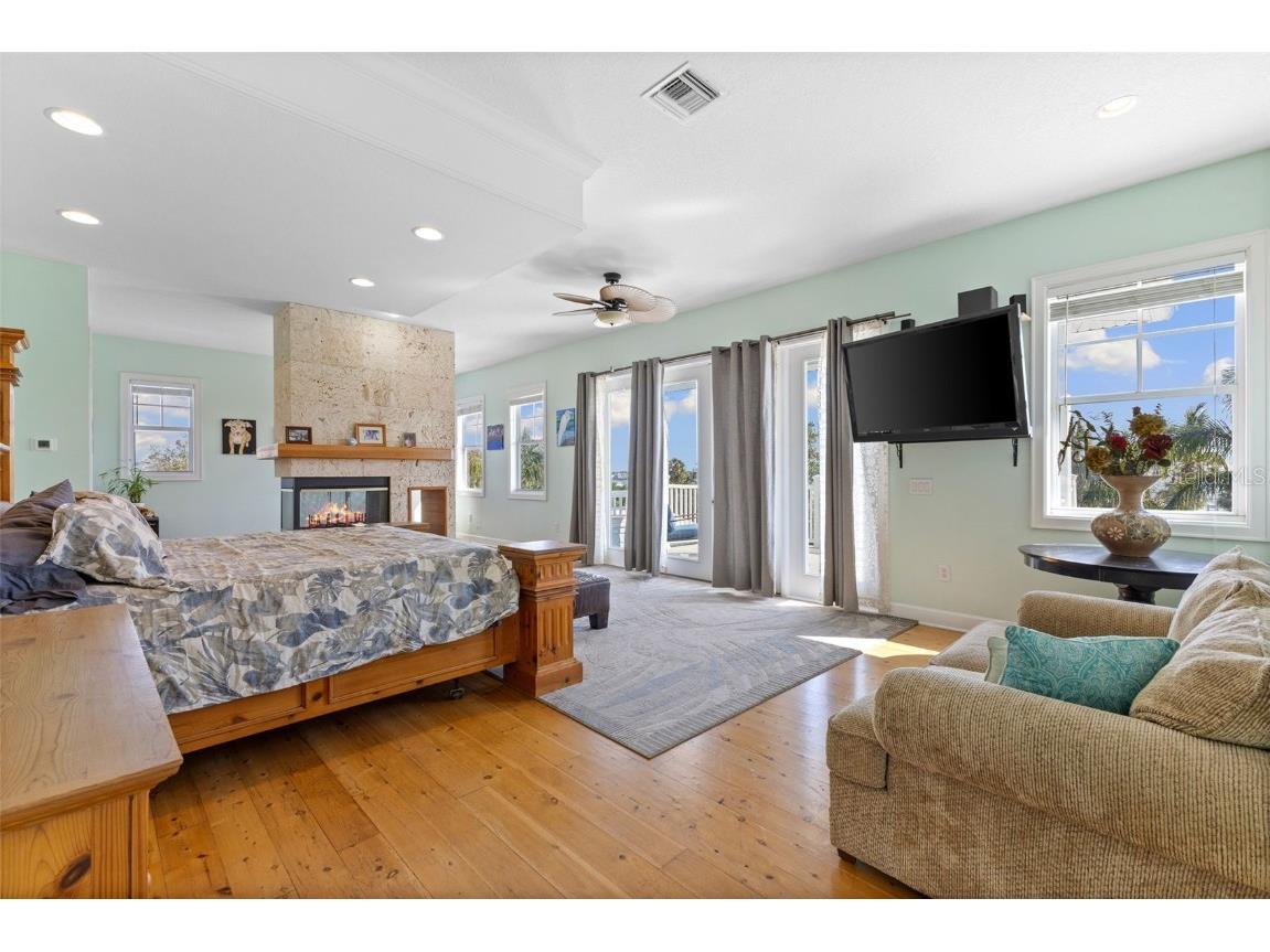 450 Bayshore Drive Terra Ceia FL 34250 TB8431104 image13