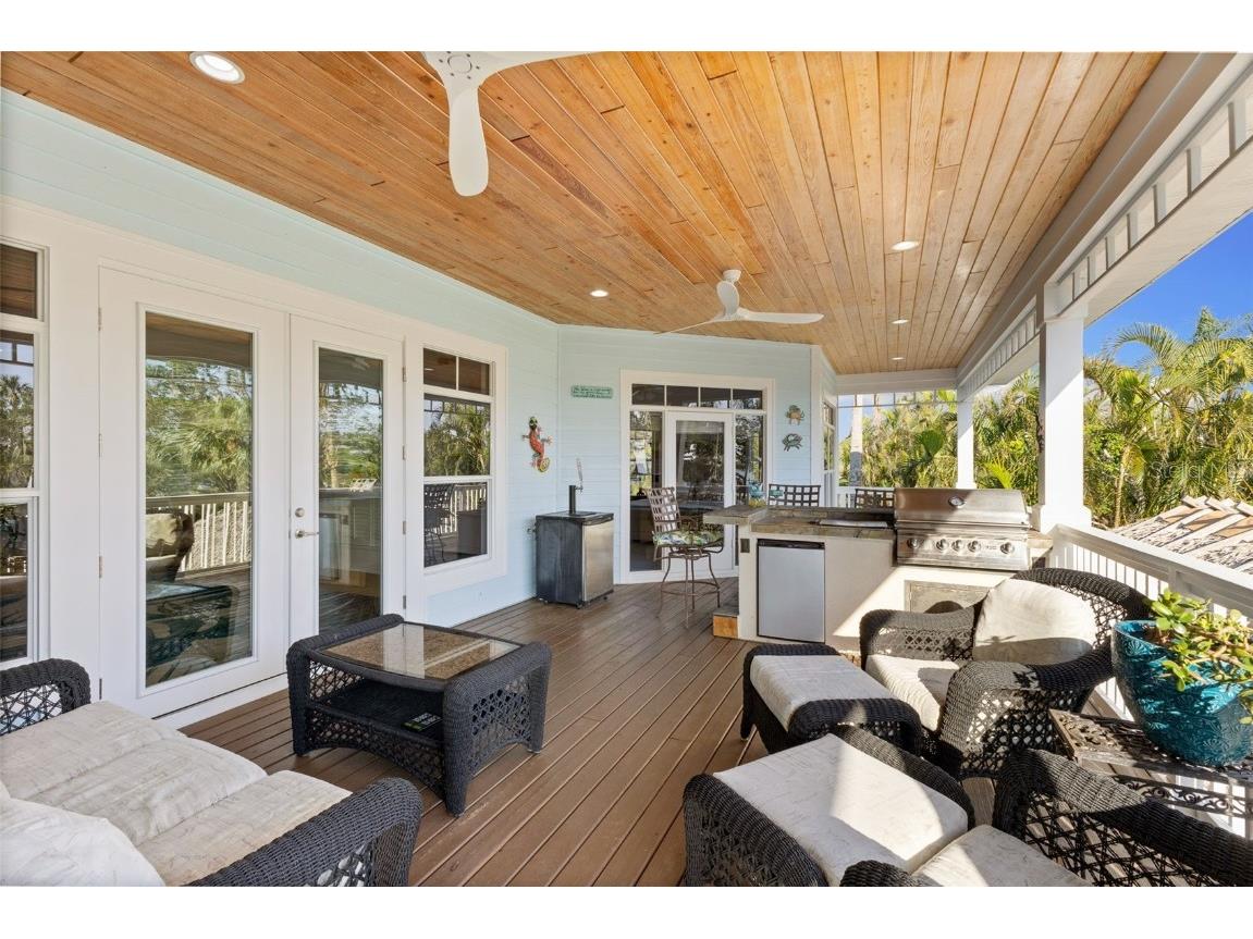 450 Bayshore Drive Terra Ceia FL 34250 TB8431104 image35