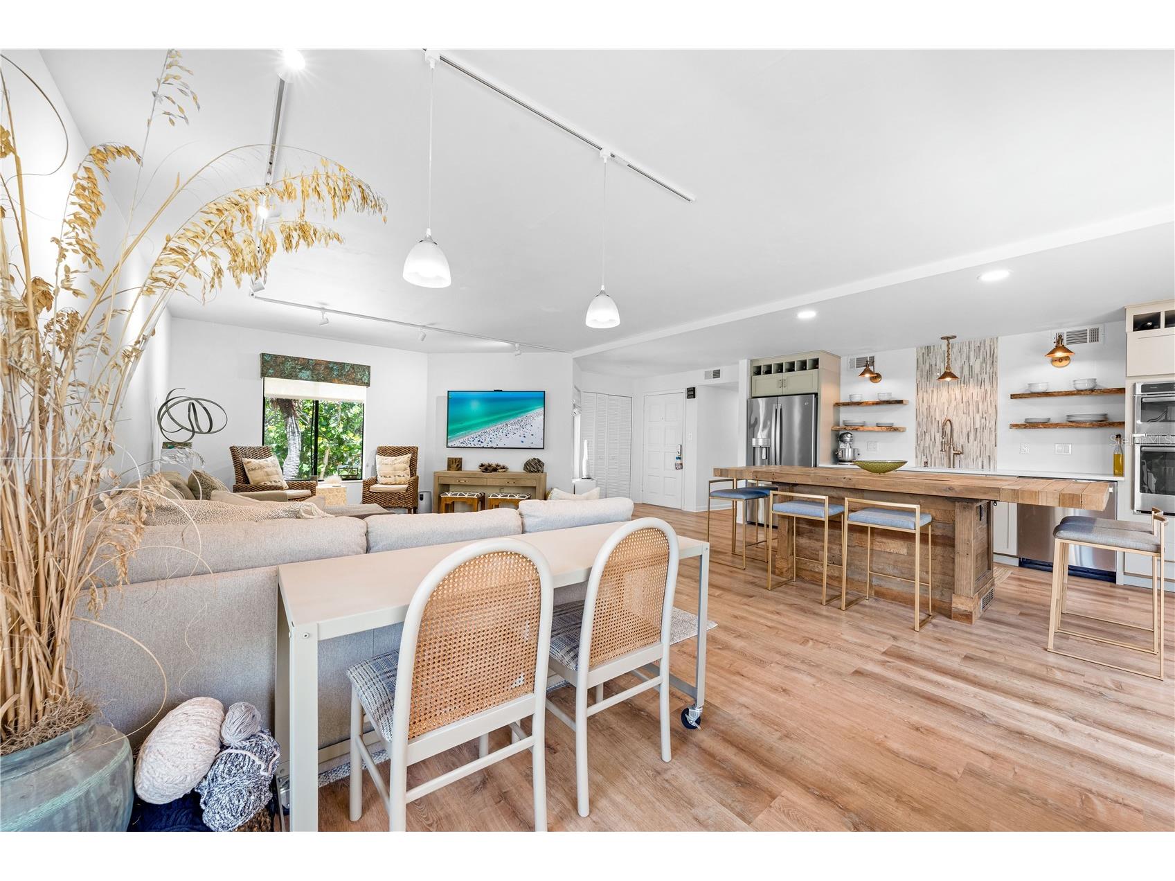 450 Beach Road #3 Sarasota FL 34242 - GULF OF AMERICA A4682792 image25