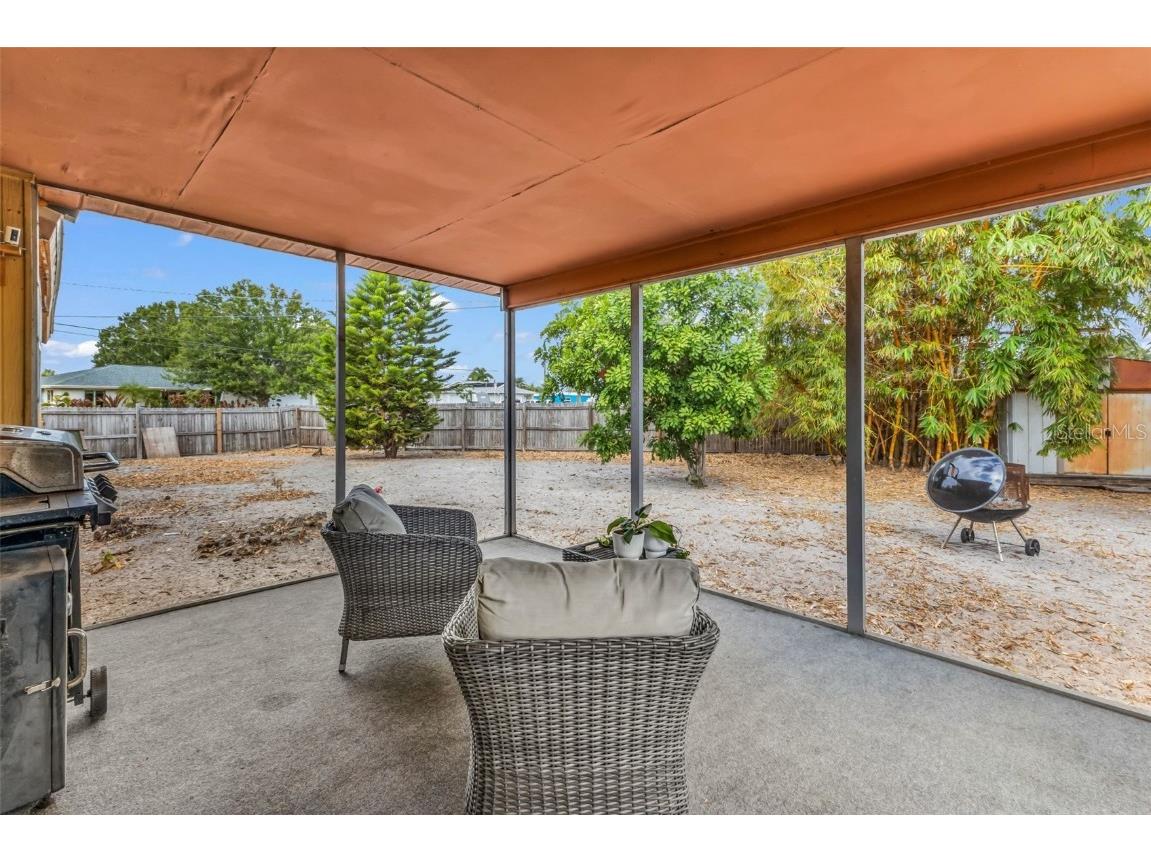 450 Church Avenue NW Port Charlotte FL 33952 C7517320 image22