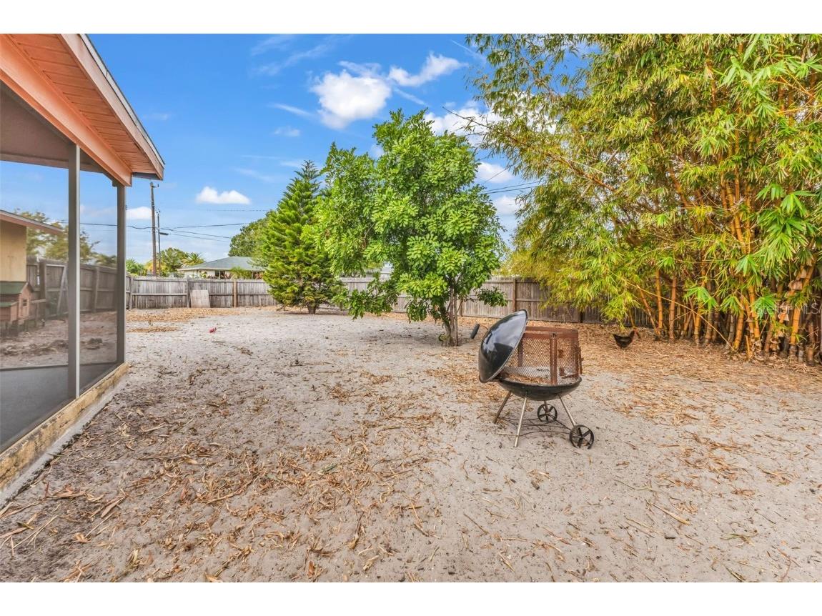 450 Church Avenue NW Port Charlotte FL 33952 C7517320 image24