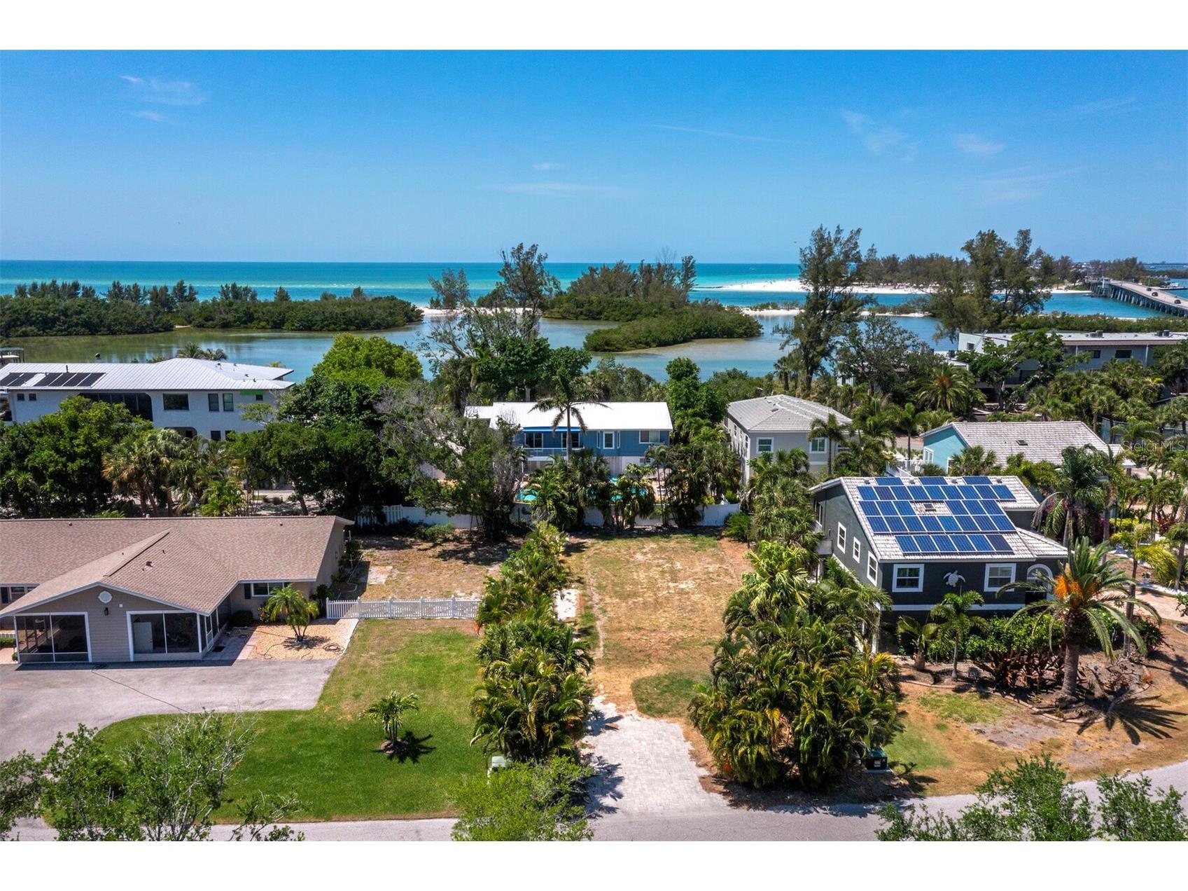 450 Firehouse Court Longboat Key FL 34228 A4691704 image11