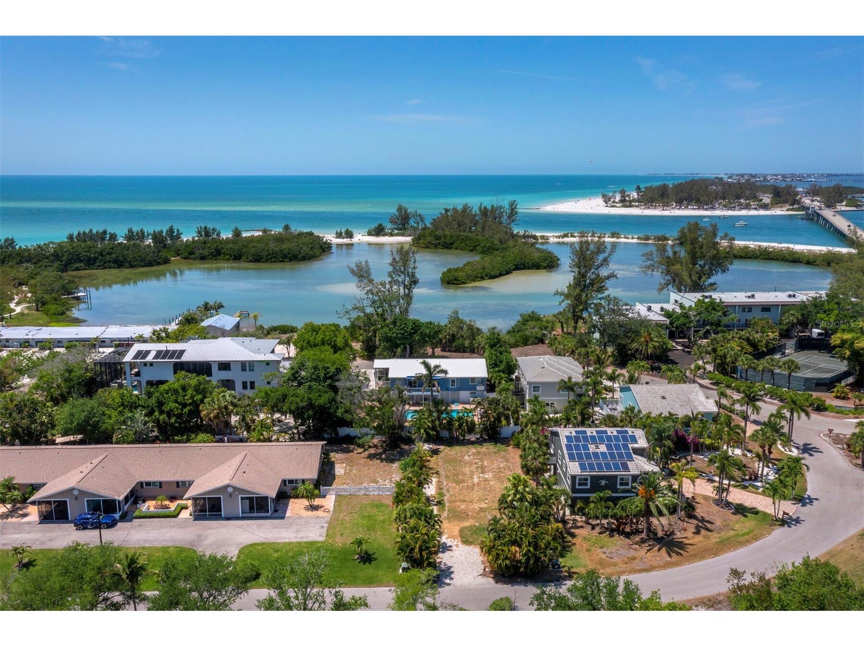 450 Firehouse Court Longboat Key FL 34228 A4691704 image12