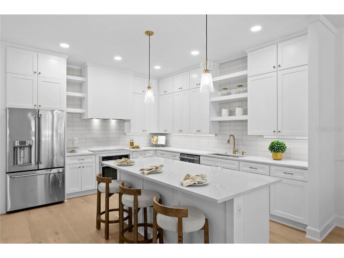 450 Gilman Place N Saint Petersburg FL 33716 TB8448279 image3