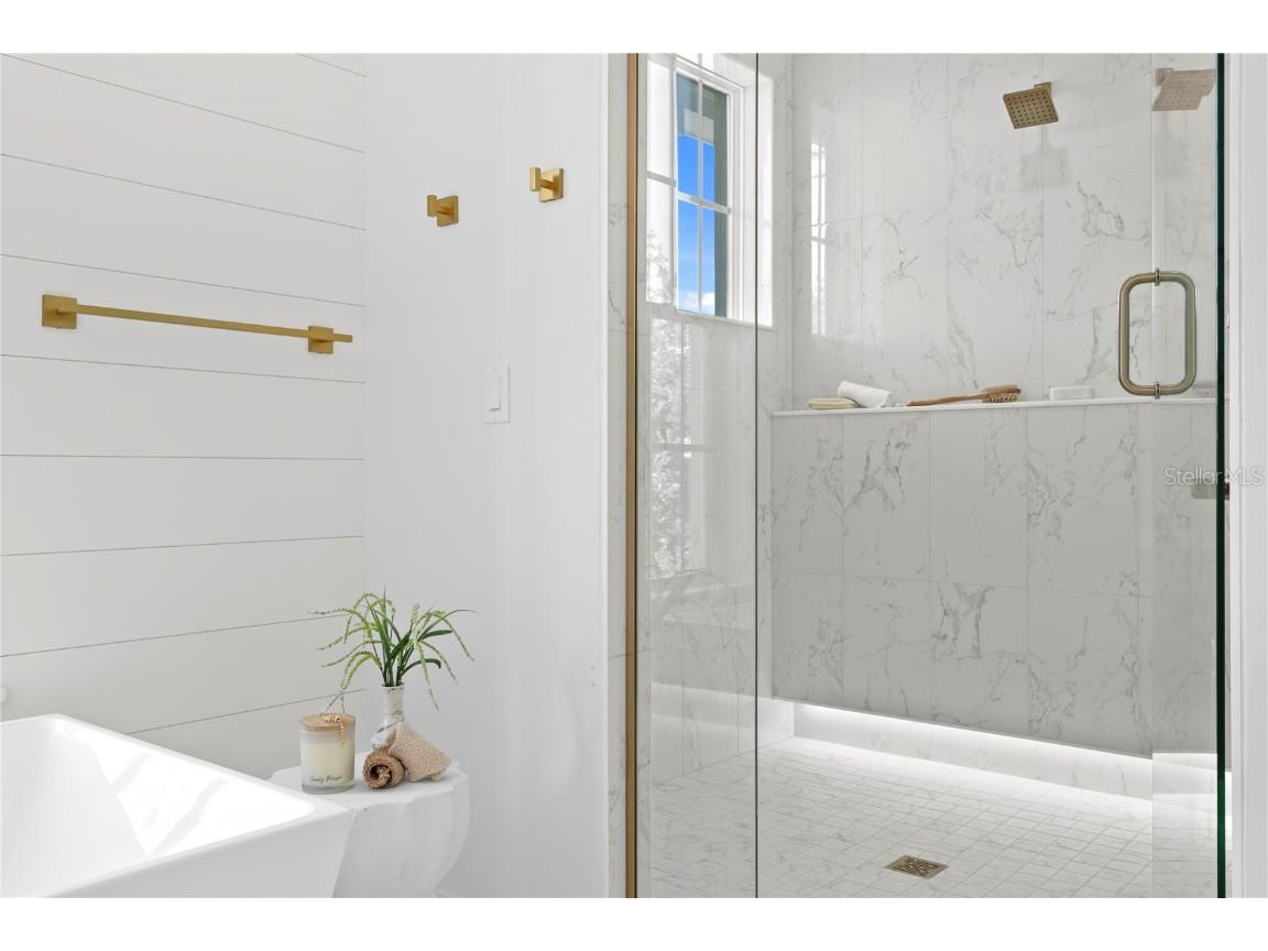 450 Gilman Place N Saint Petersburg FL 33716 TB8448279 image33