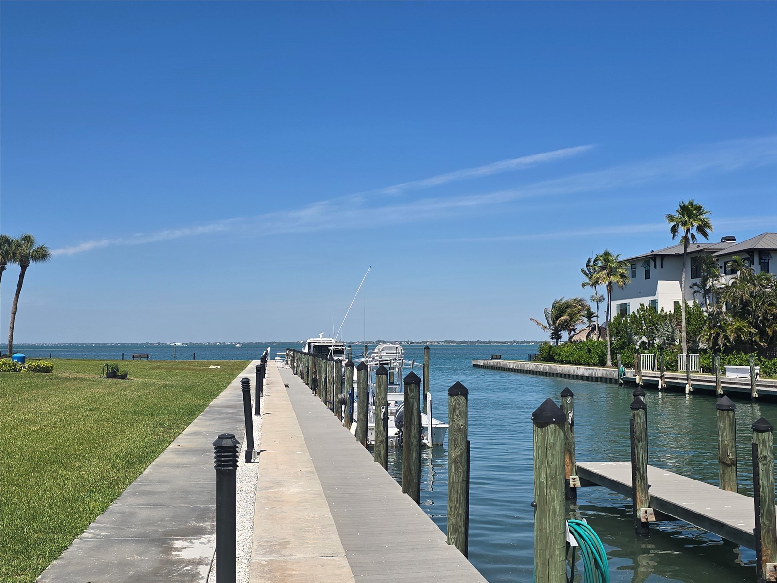 450 Gulf Of Mexico Drive #303 Longboat Key FL 34228 A4695053 image6