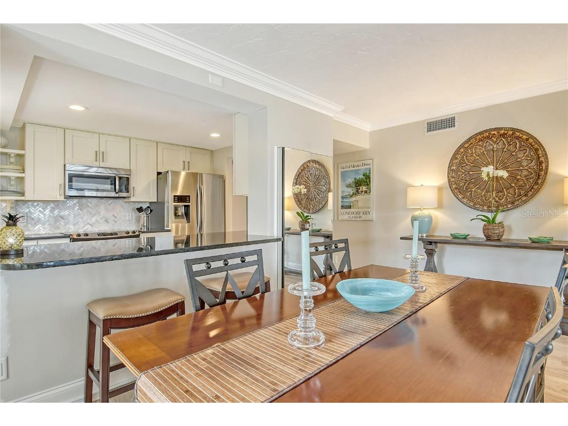 450 Gulf Of Mexico Drive #B207 Longboat Key FL 34228 - SARASOTA BAY A4667364 image10