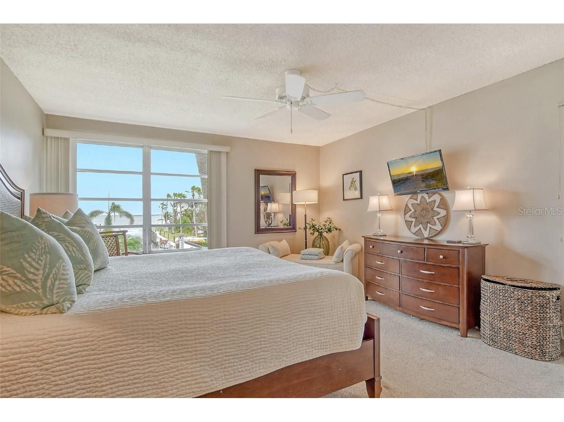 450 Gulf Of Mexico Drive #B207 Longboat Key FL 34228 - SARASOTA BAY A4667364 image15