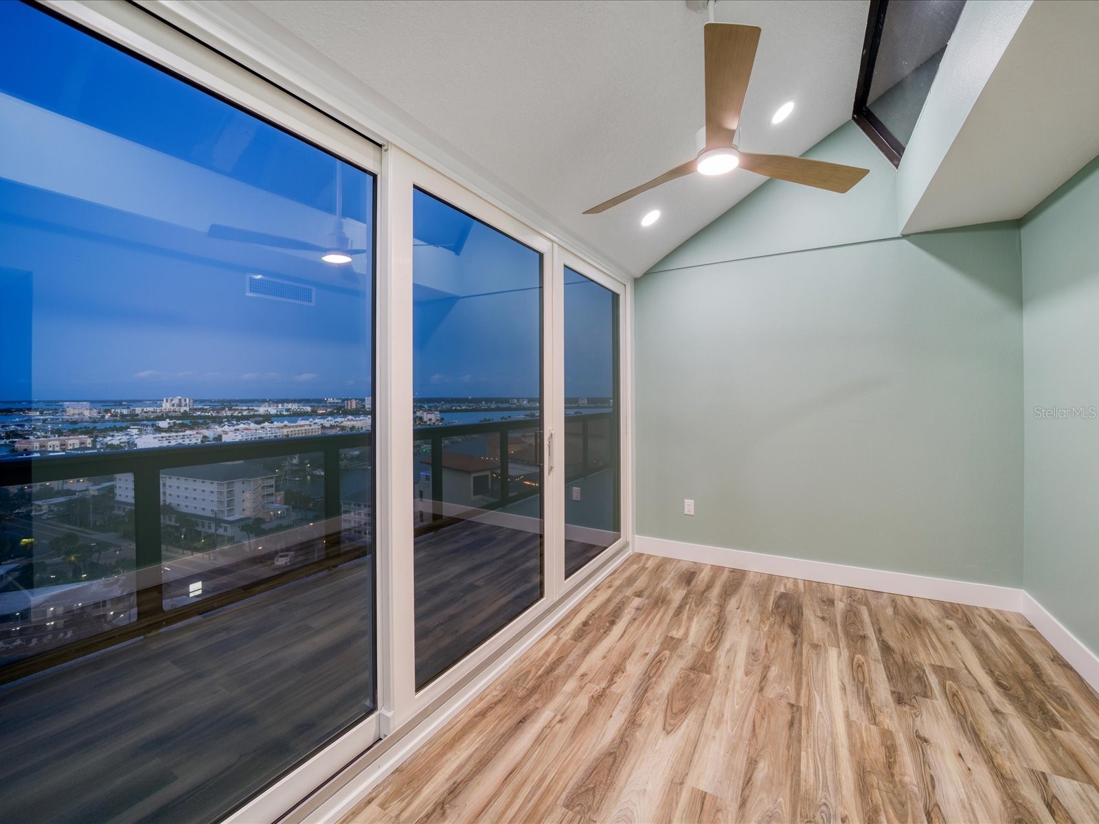 450 Gulfview Boulevard S #1708 Clearwater FL 33767 TB8490666 image57