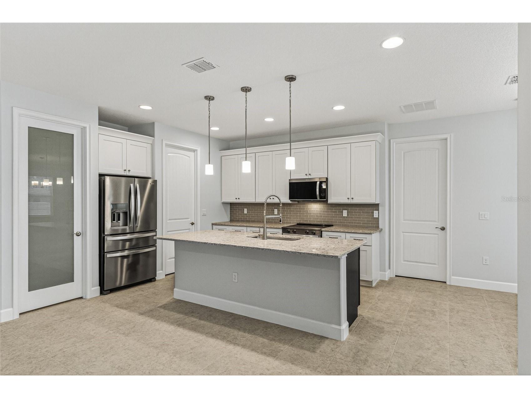 450 Hammond Street SW Palm Bay FL 32908 OM721297 image24