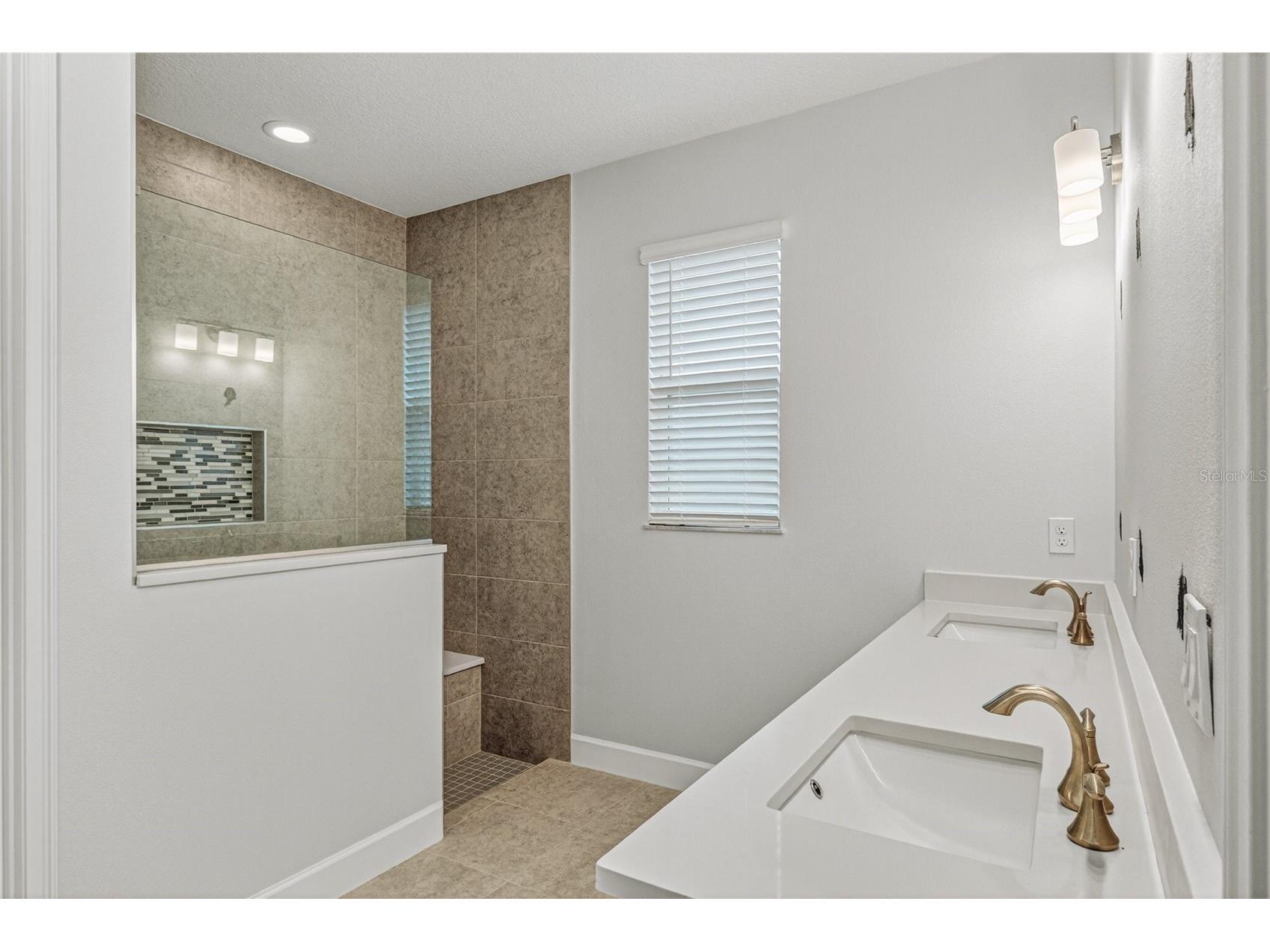 450 Hammond Street SW Palm Bay FL 32908 OM721297 image38
