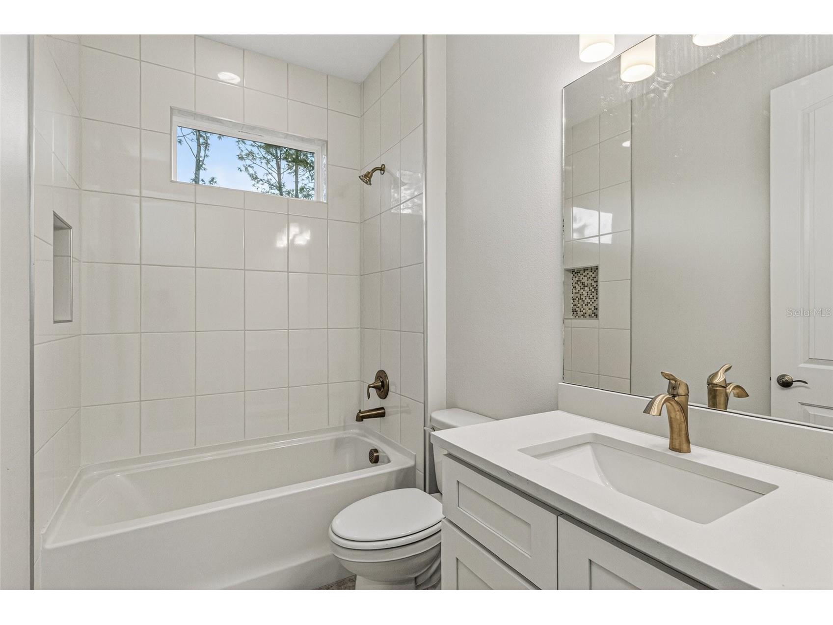 450 Hammond Street SW Palm Bay FL 32908 OM721297 image44