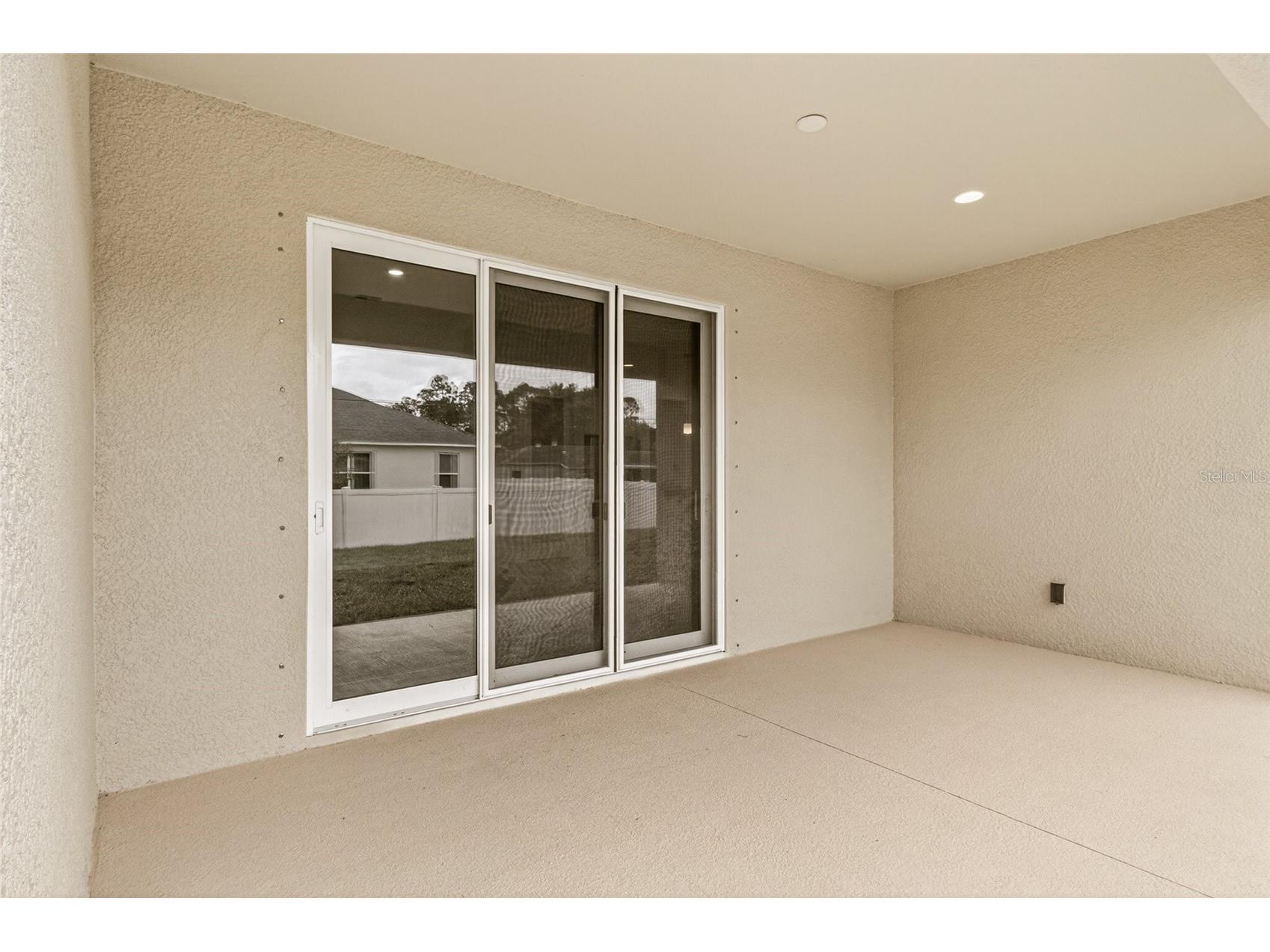 450 Hammond Street SW Palm Bay FL 32908 OM721297 image47