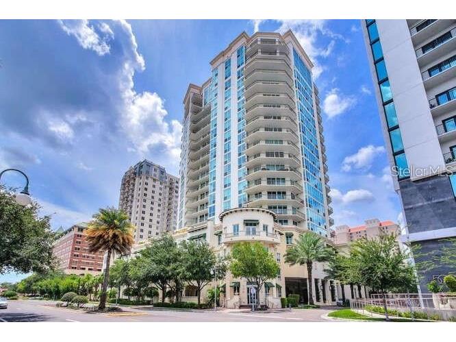 450 Knights Run Avenue #102 Tampa FL 33602 T3519745 image1