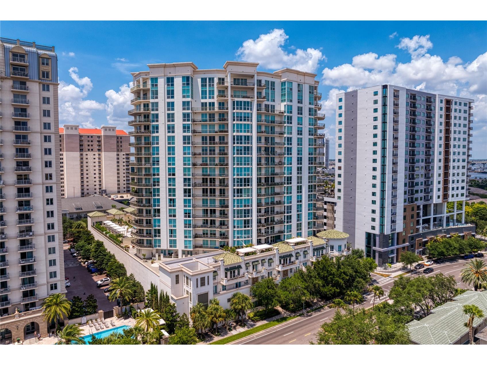 450 Knights Run Avenue #1704 Tampa FL 33602 TB8488605 image1
