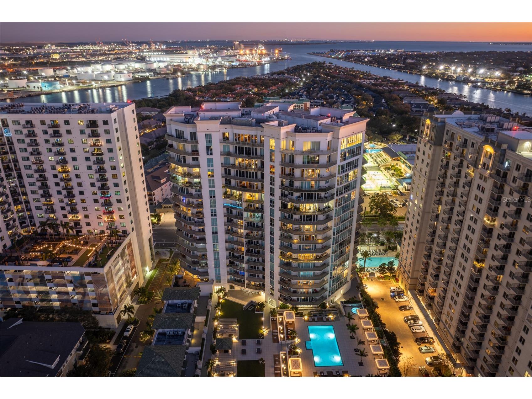 450 Knights Run Avenue #1801 Tampa FL 33602 TB8489412 image1