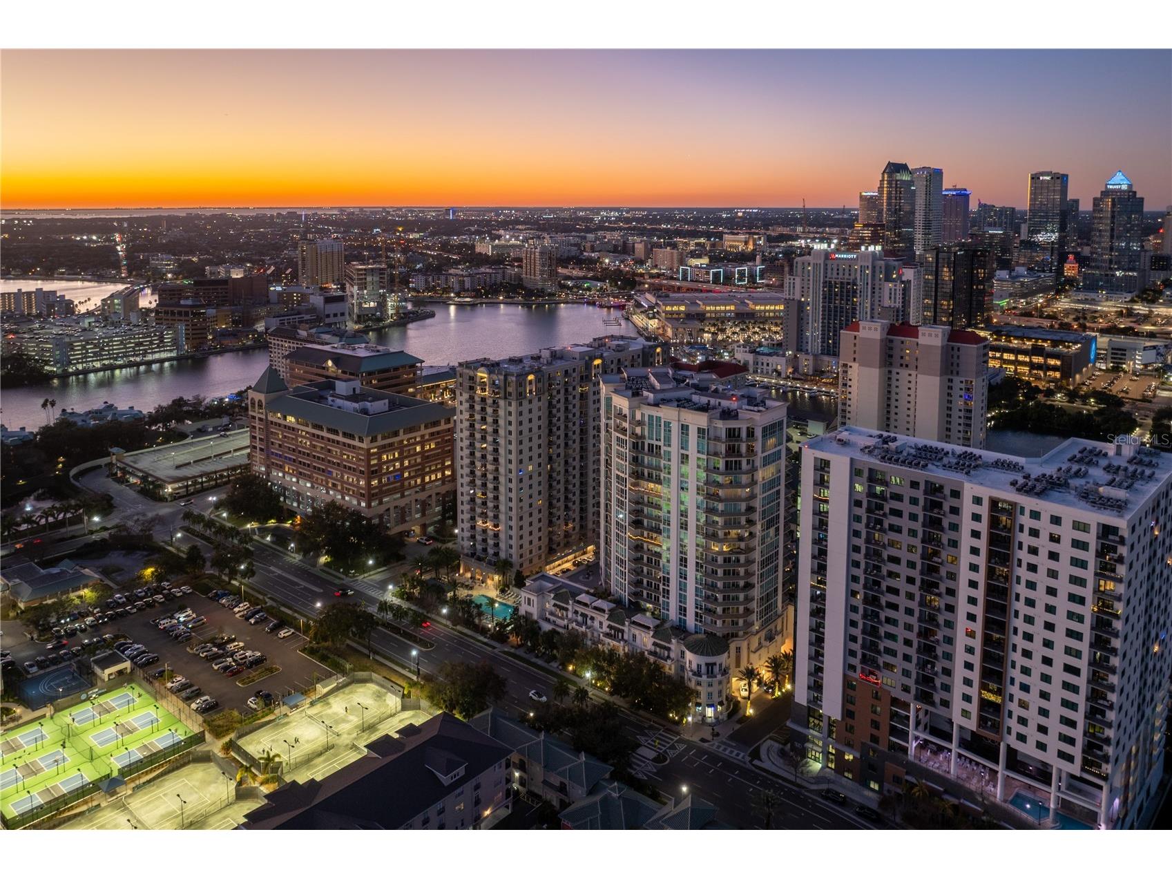 450 Knights Run Avenue #1801 Tampa FL 33602 TB8489412 image89