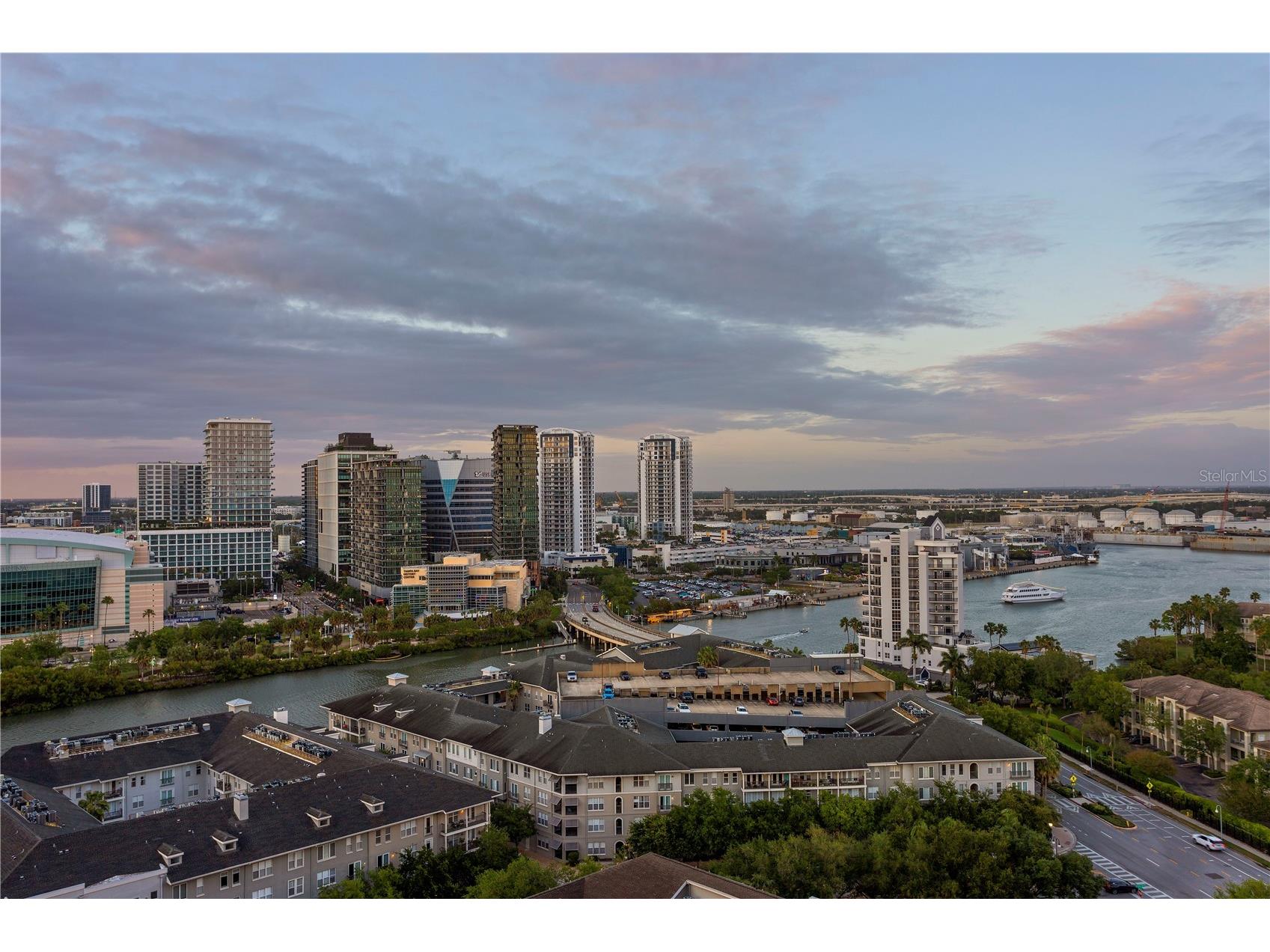 450 Knights Run Avenue #1901 Tampa FL 33602 TB8496386 image77