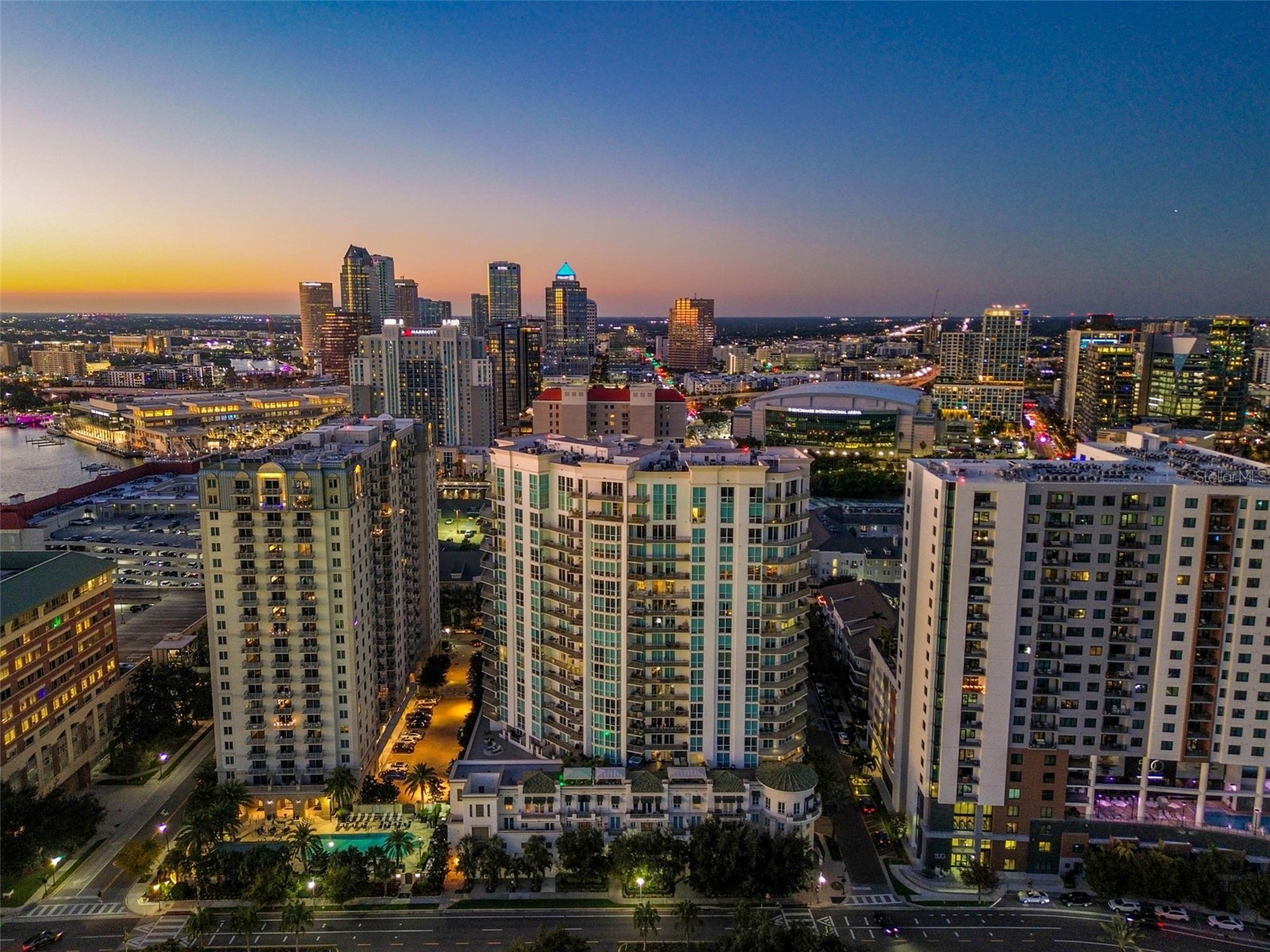 450 Knights Run Avenue #2004 Tampa FL 33602 TB8497076 image1