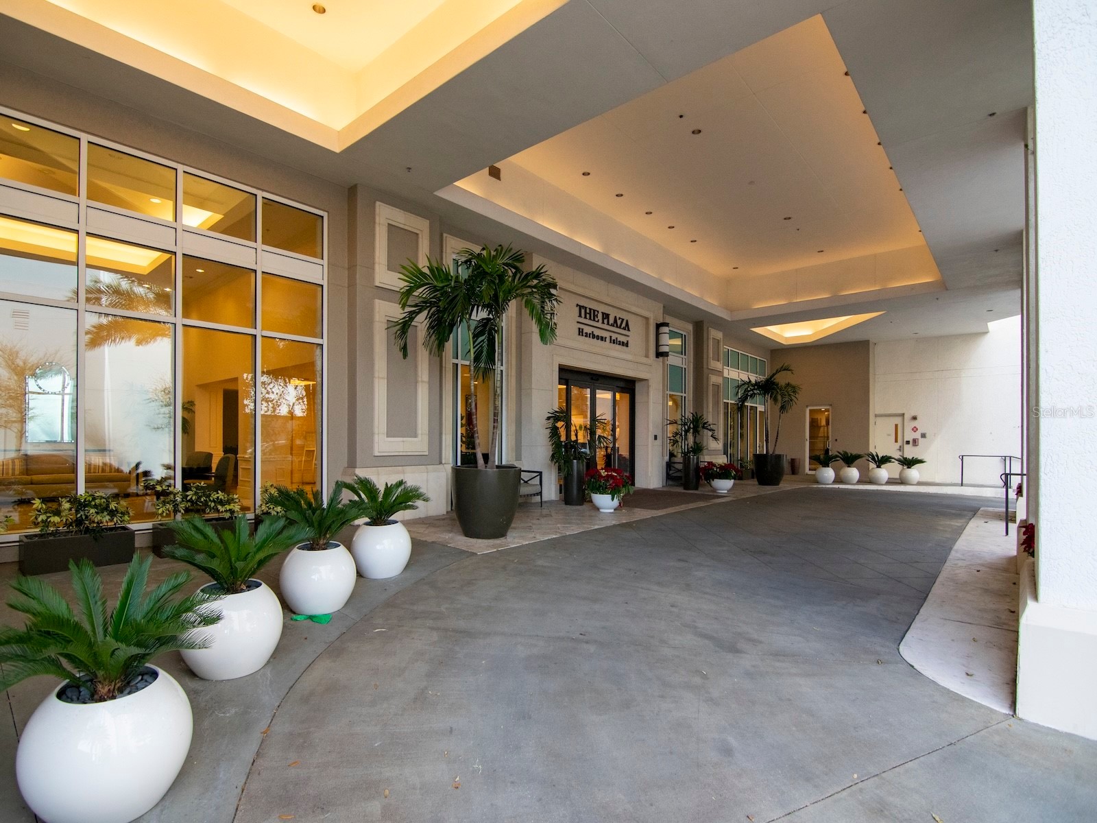 450 Knights Run Avenue #2102 Tampa FL 33602 TB8472094 image3
