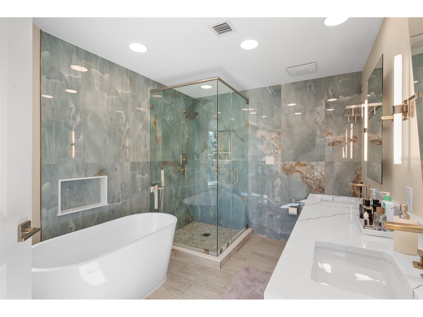 450 Knights Run Avenue #405 Tampa FL 33602 TB8526381 image62