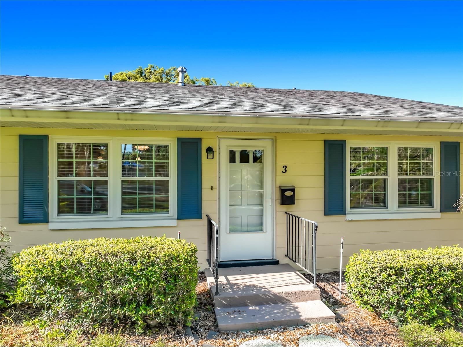 450 Liberty Avenue #3 Mount Dora FL 32757 G5114260 image1