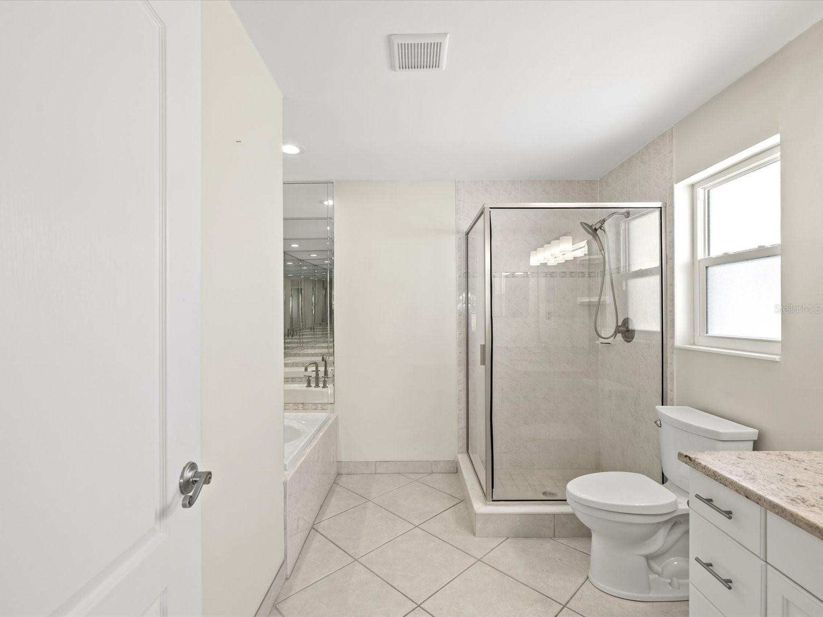 450 Palm Island NE Clearwater Beach FL 33767 - INTRACOASTAL WATERWAY TB8468677 image14