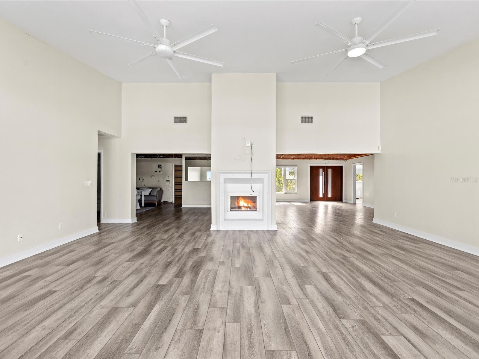 450 Palm Island NE Clearwater Beach FL 33767 - INTRACOASTAL WATERWAY TB8468677 image6