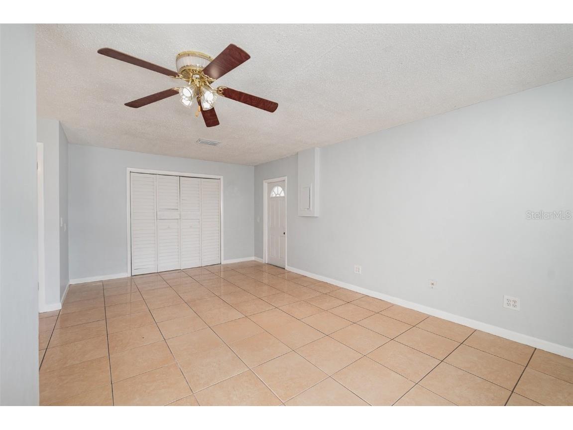 450 S Buena Vista Avenue Orlando FL 32835 O6310912 image18