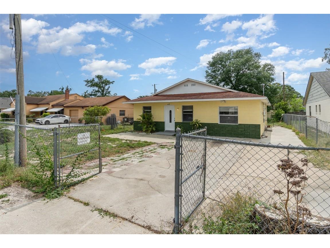 450 S Buena Vista Avenue Orlando FL 32835 O6310912 image2