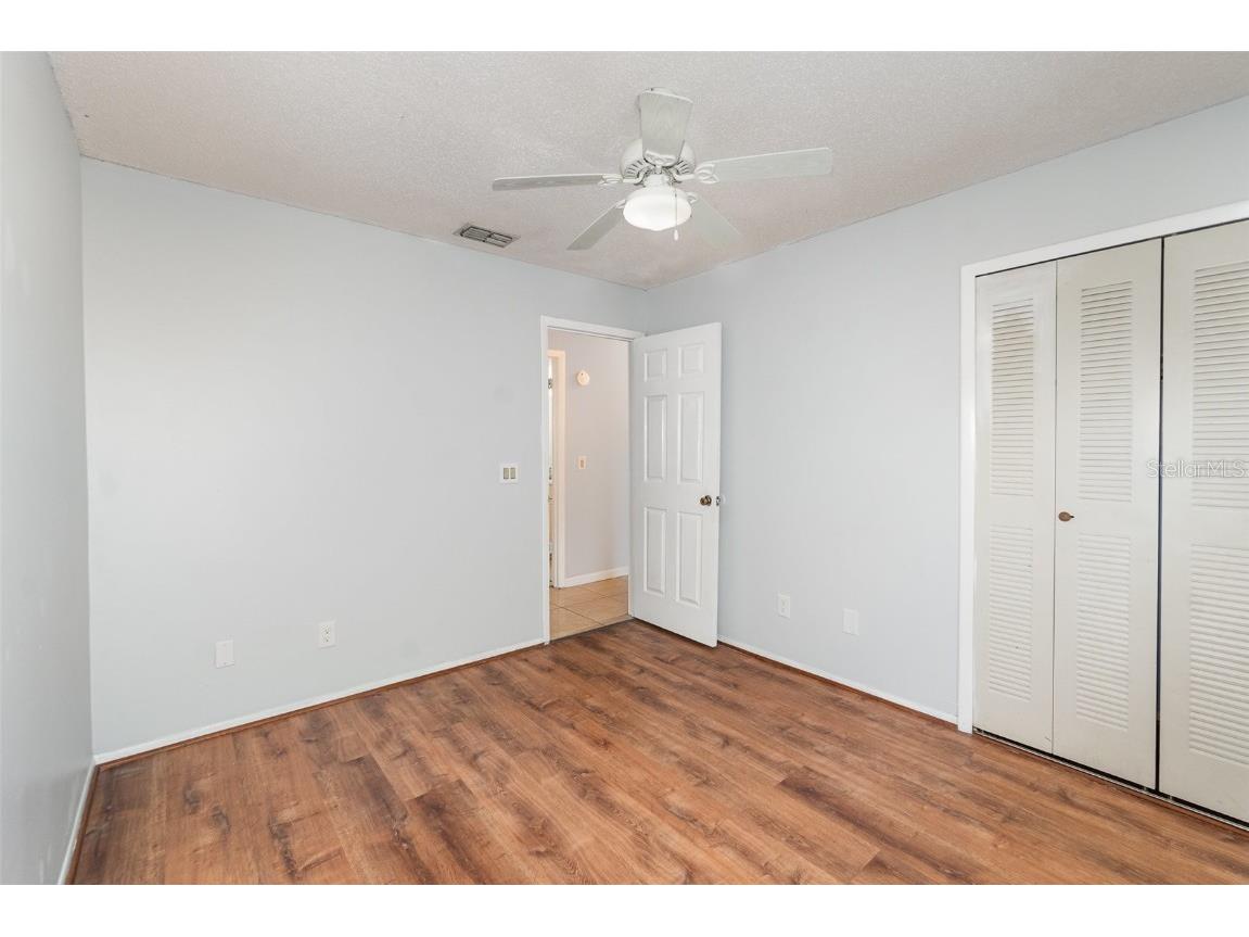 450 S Buena Vista Avenue Orlando FL 32835 O6310912 image9