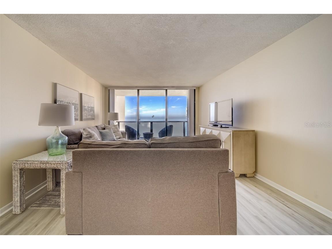 450 S Gulfview Boulevard #1605 Clearwater FL 33767 TB8341852 image12