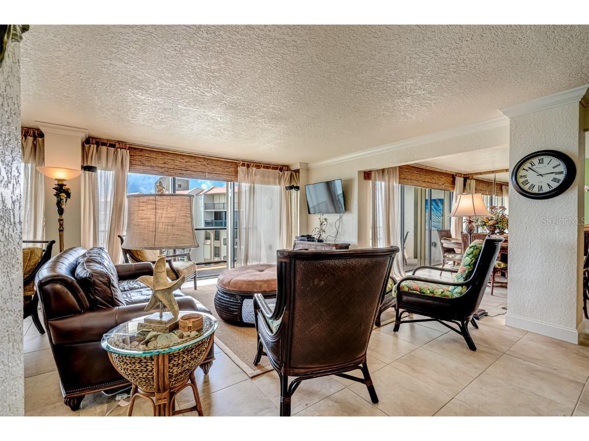 450 S Gulfview Boulevard #1702 Clearwater FL 33767 U8128577 image11