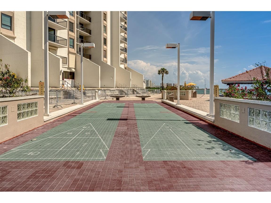 450 S Gulfview Boulevard #1702 Clearwater FL 33767 U8128577 image58