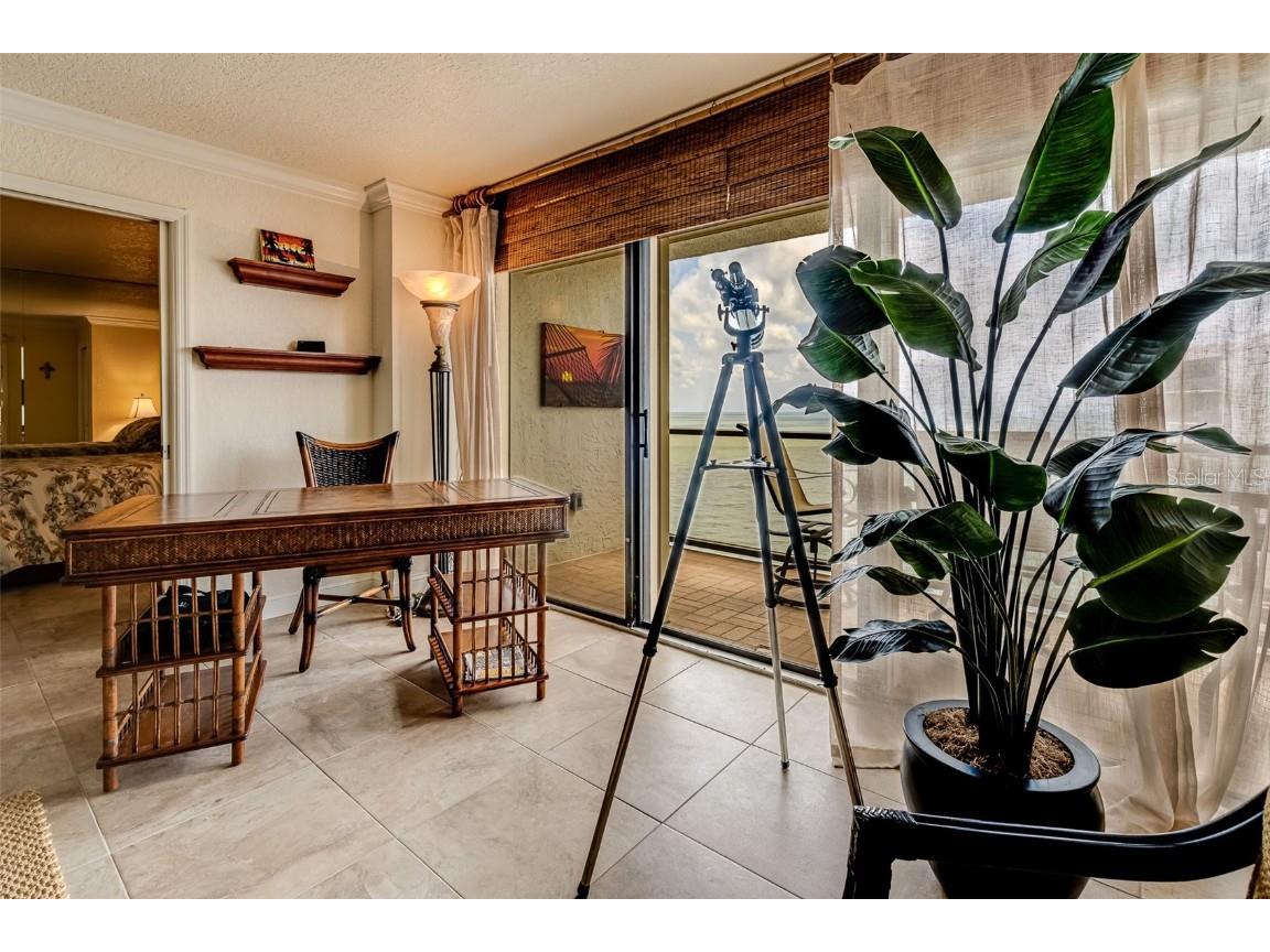 450 S Gulfview Boulevard #1702 Clearwater FL 33767 U8128577 image8