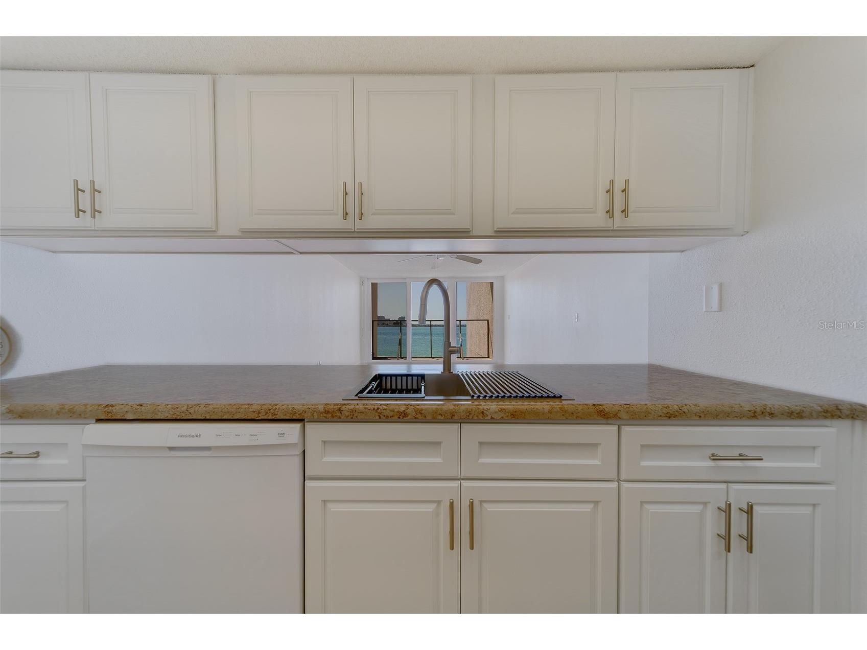 450 S Gulfview Boulevard #208 Clearwater Beach FL 33767 - GULF OF AMERICA TB8486531 image22