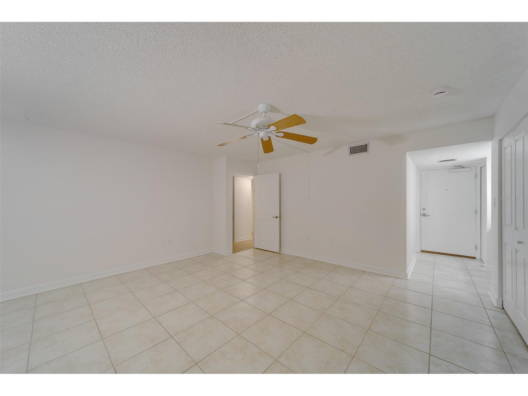 450 S Gulfview Boulevard #208 Clearwater Beach FL 33767 - GULF OF AMERICA TB8486531 image26