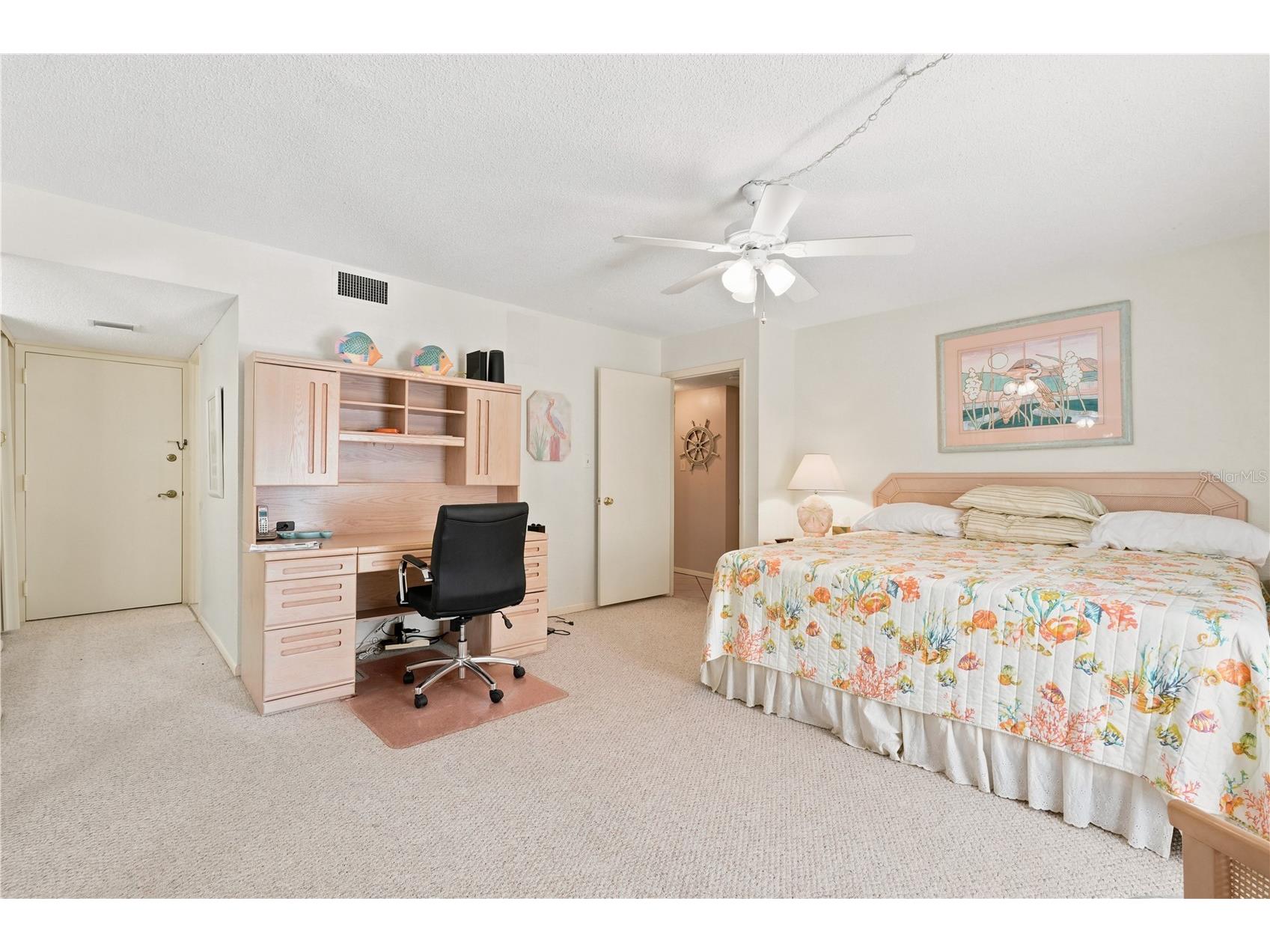 450 S Gulfview Boulevard #301 Clearwater Beach FL 33767 TB8522961 image27