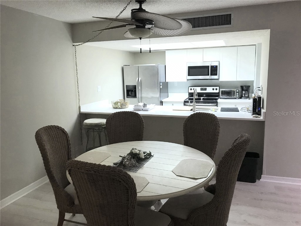 450 S Gulfview Boulevard #405 Clearwater FL 33767 - GULF OF MEXICO U8201489 image13