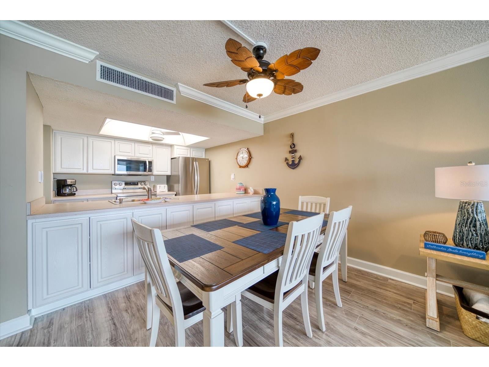 450 S Gulfview Boulevard #704 Clearwater Beach FL 33767 - GULF TB8500241 image7