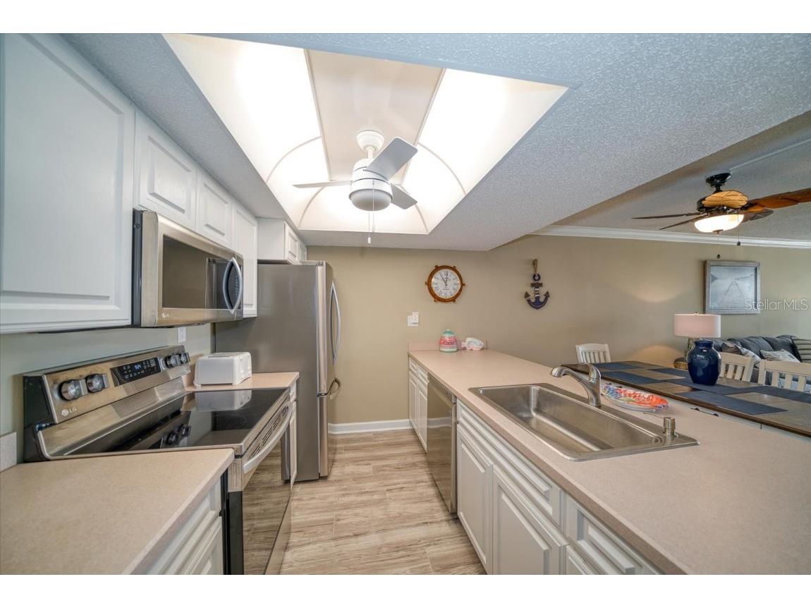 450 S Gulfview Boulevard #704 Clearwater Beach FL 33767 U8248798 image8