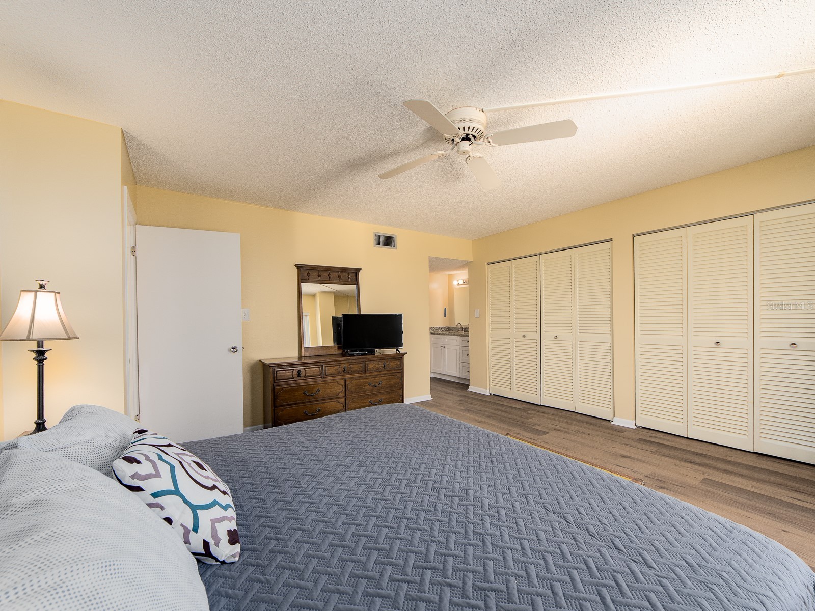450 S Gulfview Boulevard #708 Clearwater Beach FL 33767 TB8459317 image20