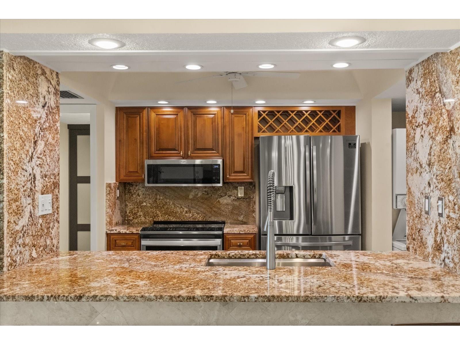 450 S Gulfview Boulevard #802 Clearwater Beach FL 33767 TB8494206 image4