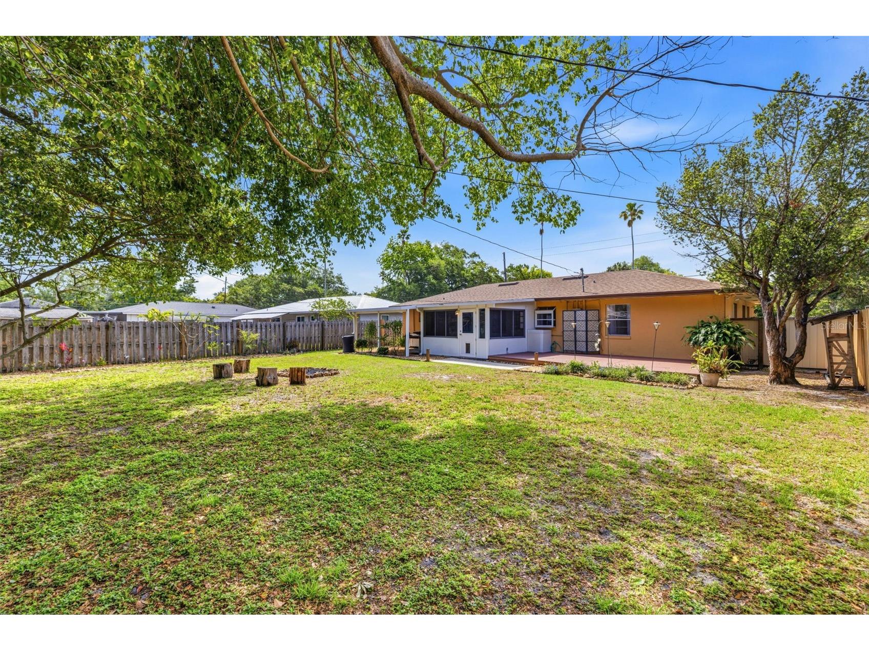 450 San Salvador Drive Dunedin FL 34698 TB8481913 image27