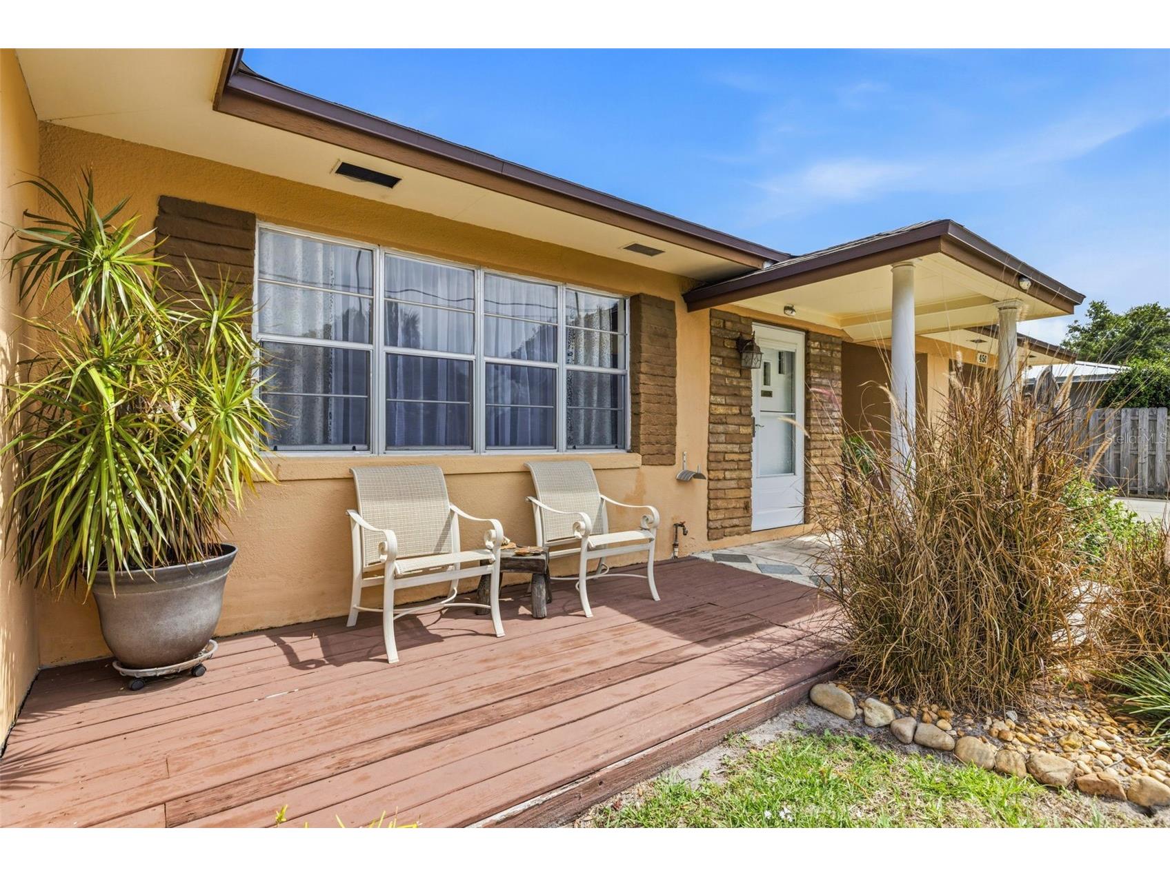 450 San Salvador Drive Dunedin FL 34698 TB8481913 image3