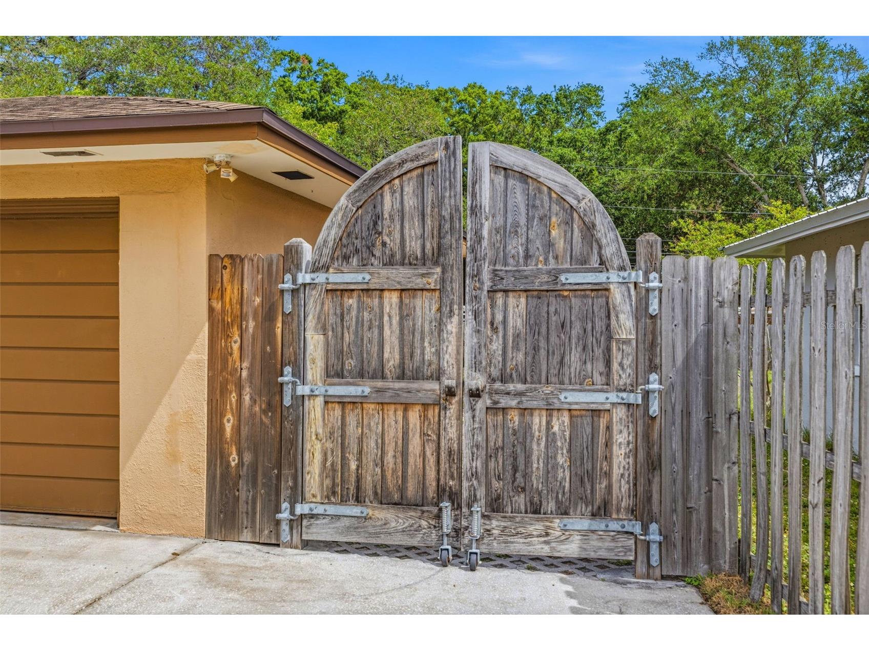 450 San Salvador Drive Dunedin FL 34698 TB8481913 image31