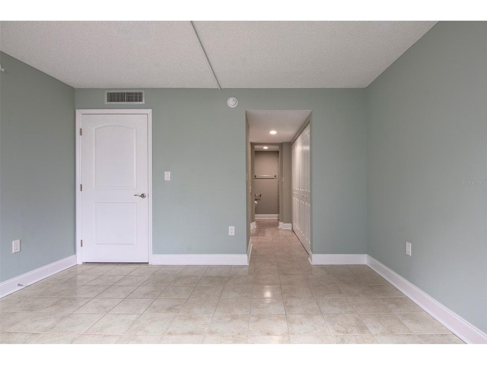 450 Treasure Island Causeway #105 Treasure Island FL 33706 TB8492571 image18