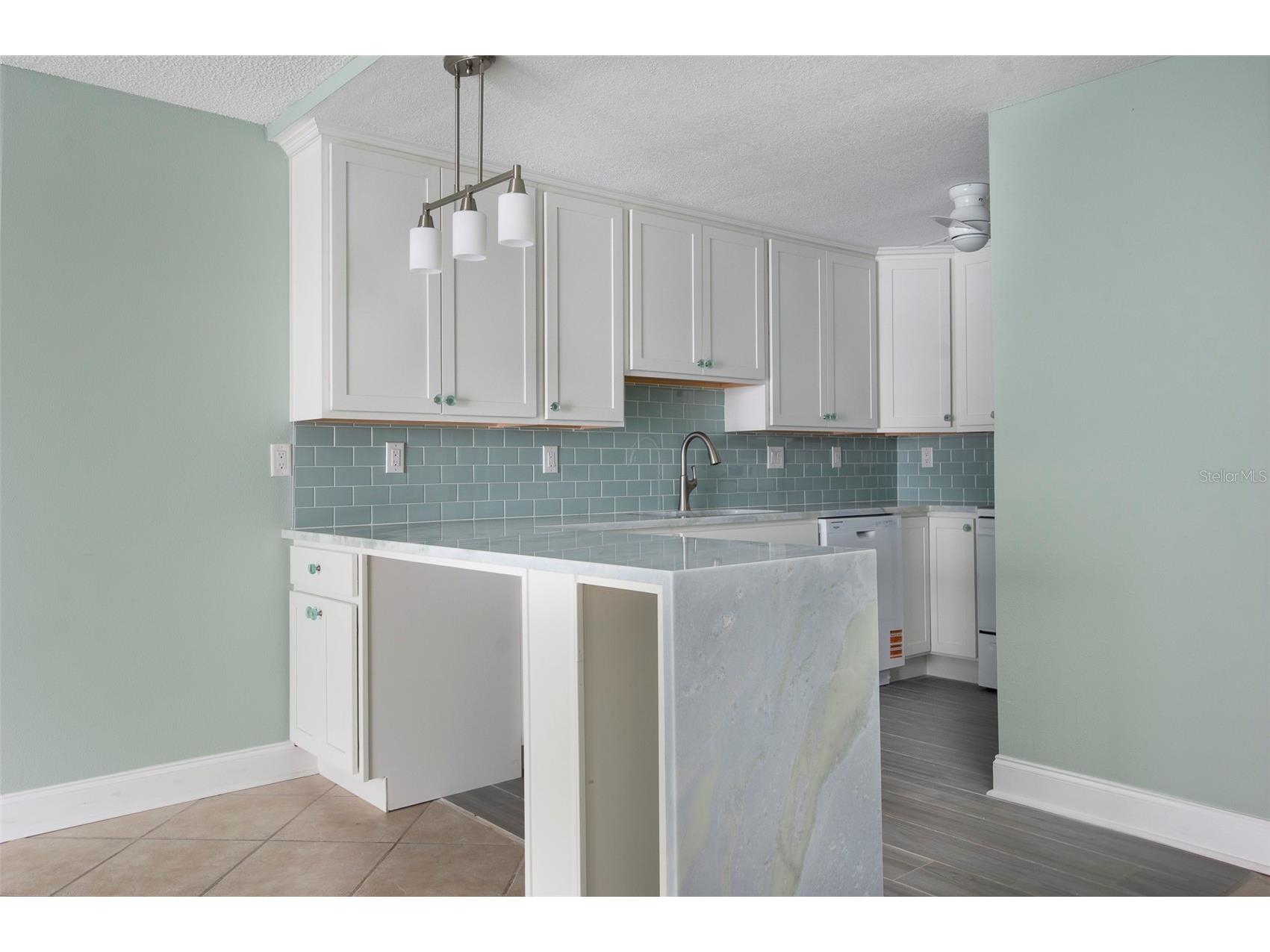 450 Treasure Island Causeway #105 Treasure Island FL 33706 TB8492571 image4